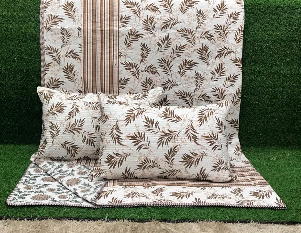 REVERSIBLE QUILTED BEDCOVERS
