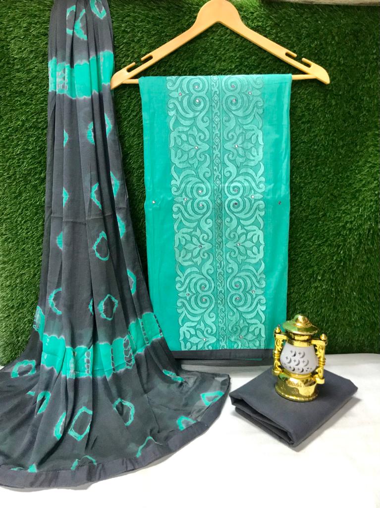 Cotton top with embroidery