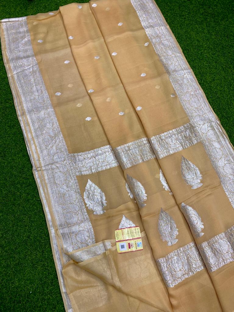 Banarasi handloom khaddi