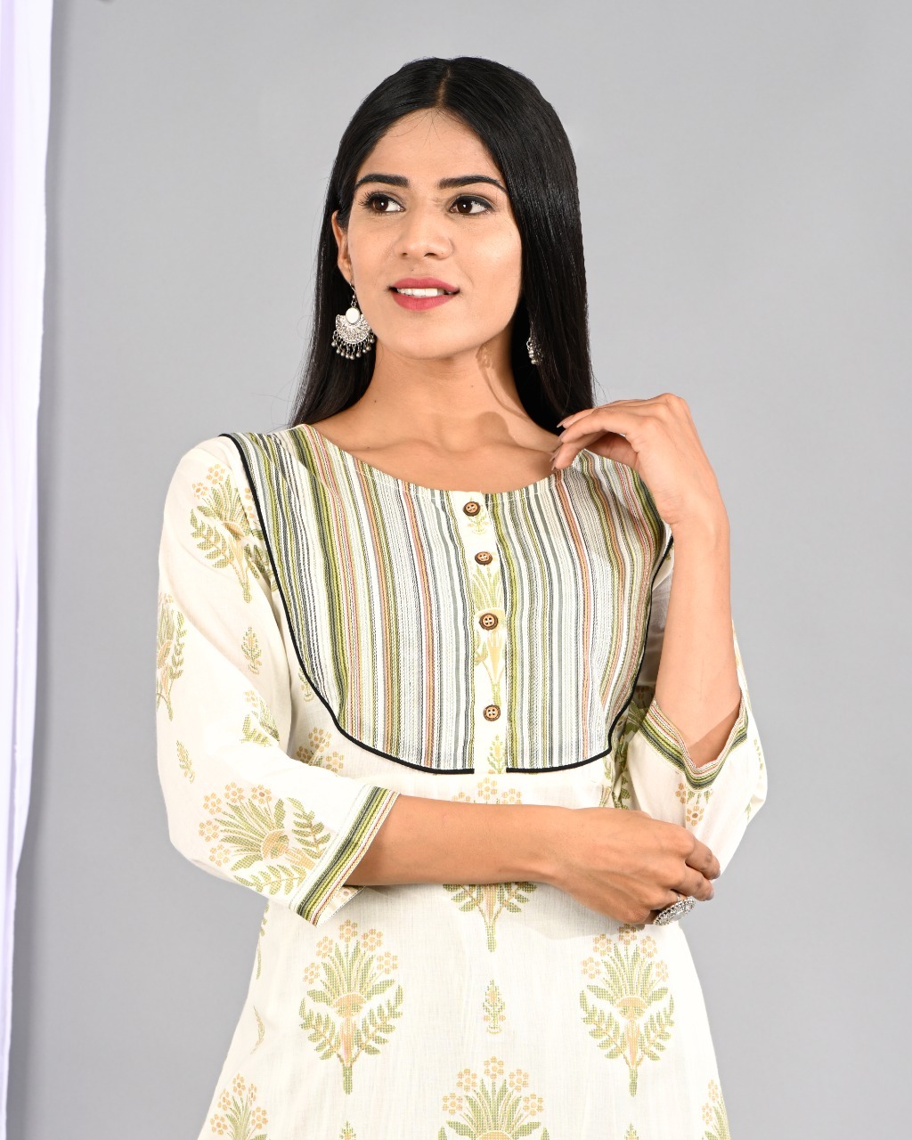 Elegant  Pure Cotton Flower Print Kurti/Pant