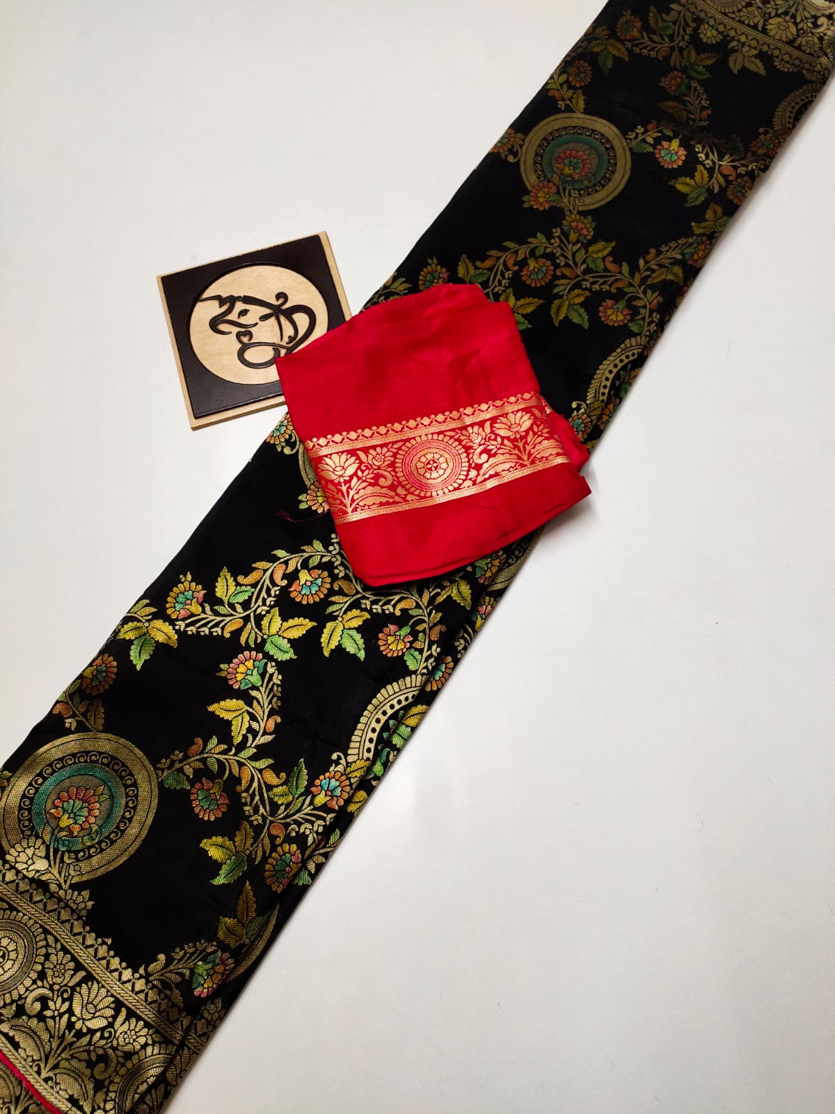 Pure banaras Italian moonga